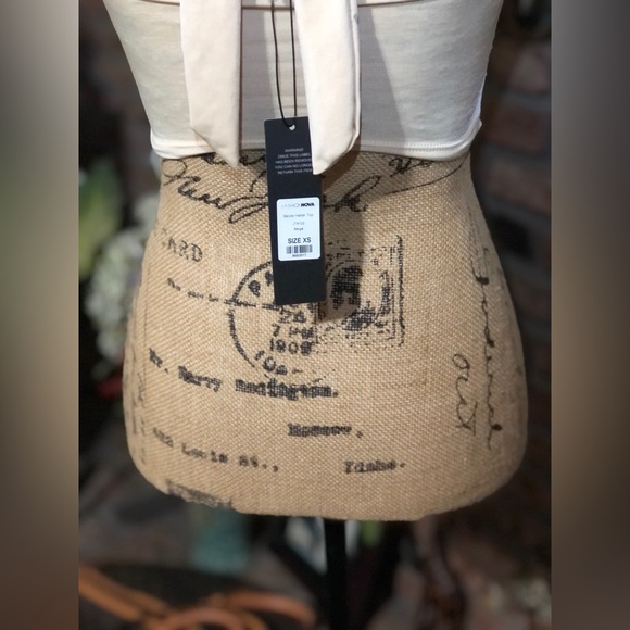 SOLD———Fashion Nova XS Cute Hater Top🌸 - Picture 5 of 6